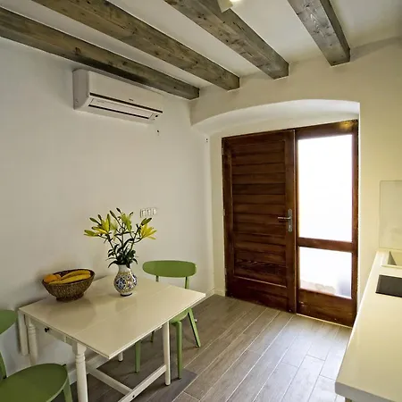 Anja Lejlighed Šibenik