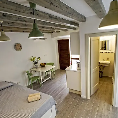 Apartment Anja *